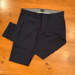 J. Crew Men's Navy Blue Chinos 32x30